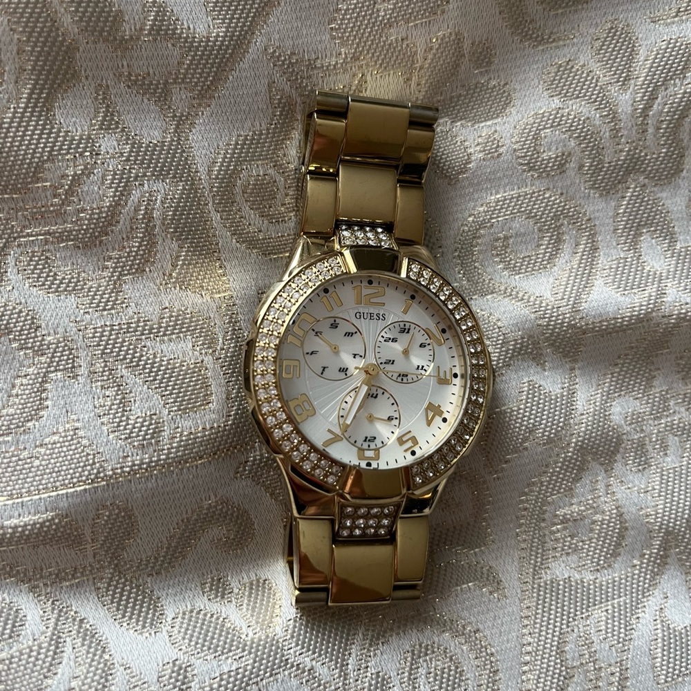 Guess Watch - Picture 8 of 11